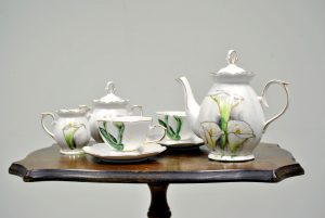 'Serving It Up', 2016 Sarah Mills Mixed Media Installation 100cm X 100cm.